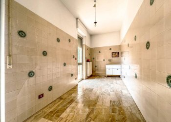 Interno palazzo - Appartamento via Giacomo Matteotti, 155, Prato Sesia - foto 9