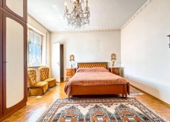 Camera da letto - Attico corso Matteotti, Serravalle Sesia - foto 22