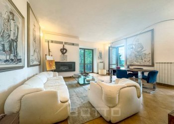 Salone - Villa via Fratelli Varalli 3a, Varallo - foto 9