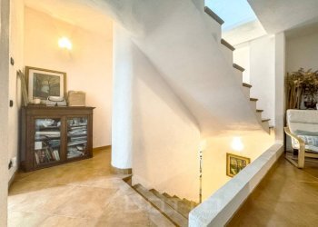 Interno palazzo - Villa via Fratelli Varalli 3a, Varallo - foto 11