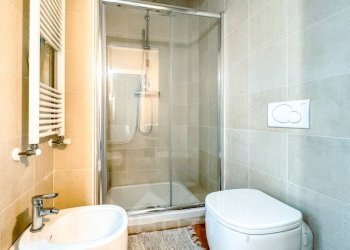 Bagno - Villa via Fratelli Varalli 3a, Varallo - foto 16