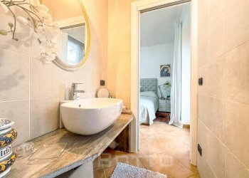 Bagno - Villa via Fratelli Varalli 3a, Varallo - foto 17