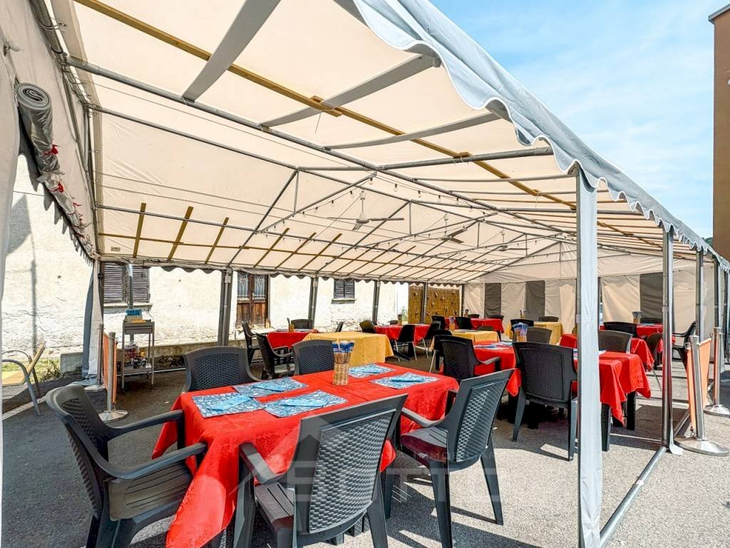 Magazzino - Ristorante via Gaetano Zuccone 1, Quarona - foto 3