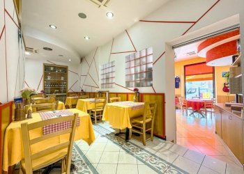 Interno non residenziale - Ristorante via Gaetano Zuccone 1, Quarona - foto 15