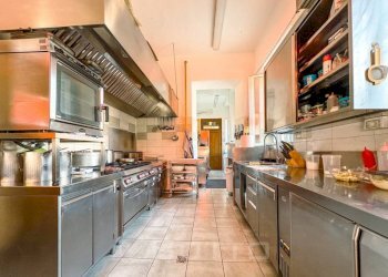 Cucina - Ristorante via Gaetano Zuccone 1, Quarona - foto 18