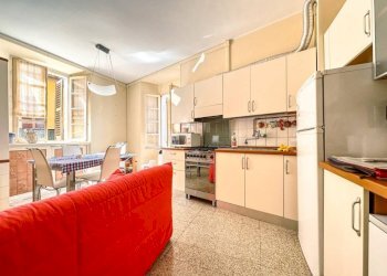 Cucina - Trilocale via DELLE FONTANE 70, Borgosesia - foto 7