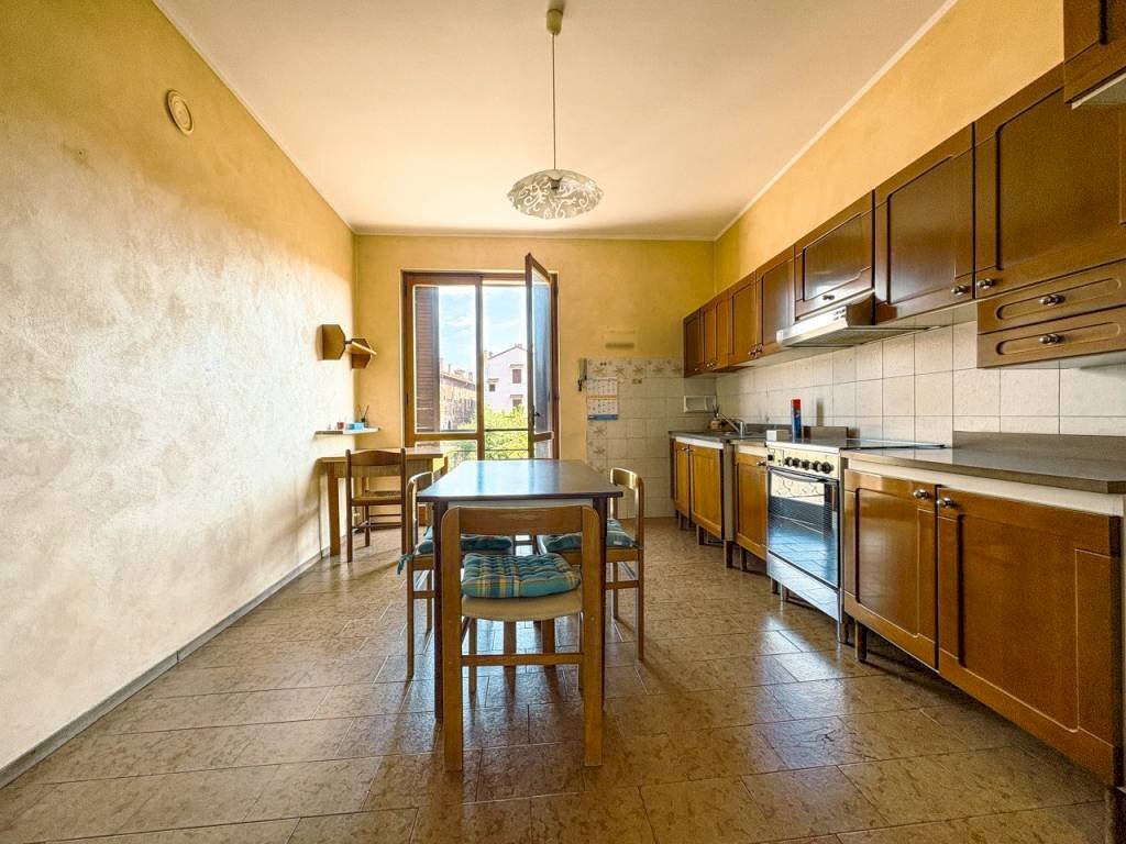 Cucina - Villa a Schiera via Gallarini 10, Sizzano - foto 2