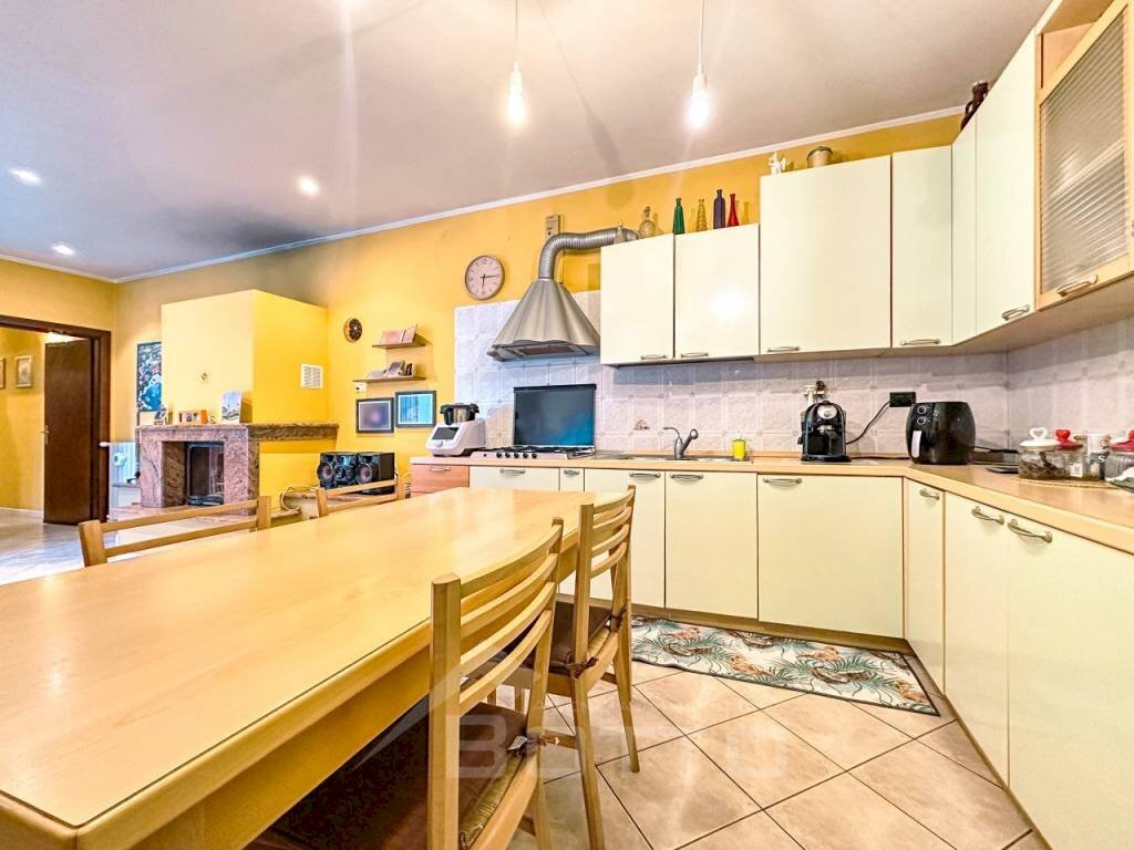 Cucina - Trilocale via riale n 6, Grignasco - foto 3