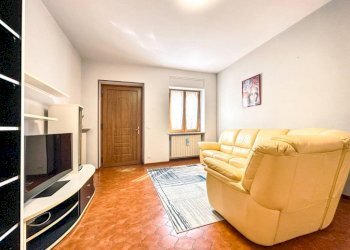 Salone - Villa a Schiera via Novara 246, Romagnano Sesia - foto 7