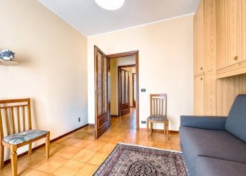 Camera da letto - Villa a Schiera via Novara 246, Romagnano Sesia - foto 12