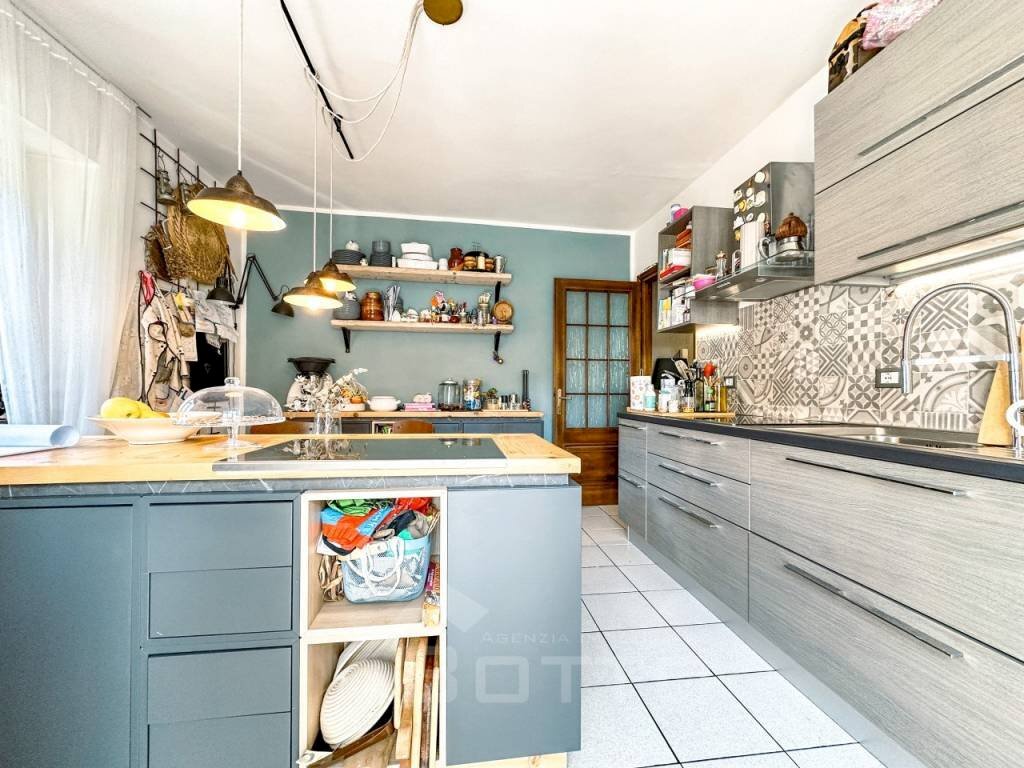 Cucina - Independent house via Piede della Costa 43, Varallo - photo 3