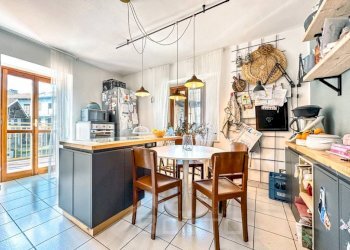 Cucina - Casa indipendente via Piede della Costa 43, Varallo - foto 4
