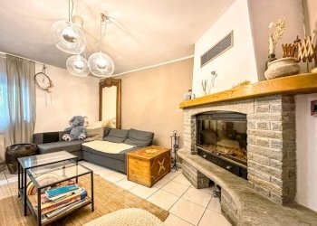 Salone - Casa indipendente via Piede della Costa 43, Varallo - foto 10