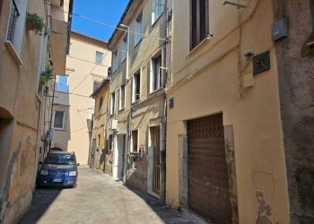 Zona - Trilocale via del Porto, Rieti - foto 1