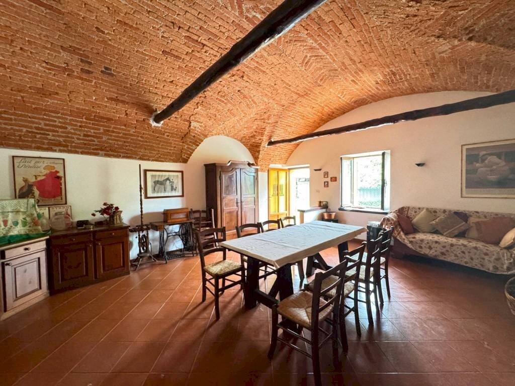 Salone - Rustico via Conti della Morea, 32, Busca - foto 3