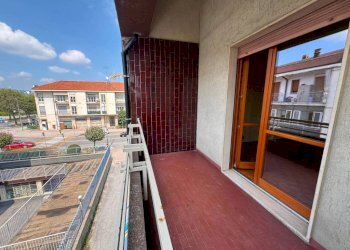 Balcone - Trilocale corso Antonio Gramsci, 37/b, Cuneo (zona Donatello) - foto 14