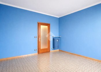 Three-room apartment Via Cacciatori Delle Alpi, Bra - photo 11