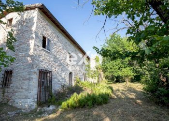 Villa Montepaganuccio, Cagli - photo 32