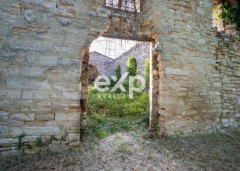 Villa Montepaganuccio, Cagli - photo 38