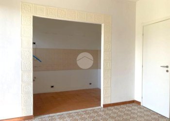 Three-room apartment Via alla Stazione, Salassa - photo 11