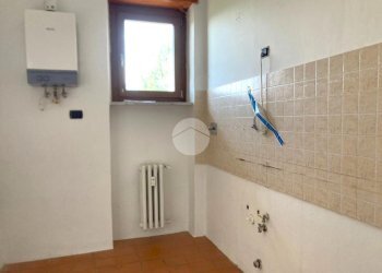 Three-room apartment Via alla Stazione, Salassa - photo 12
