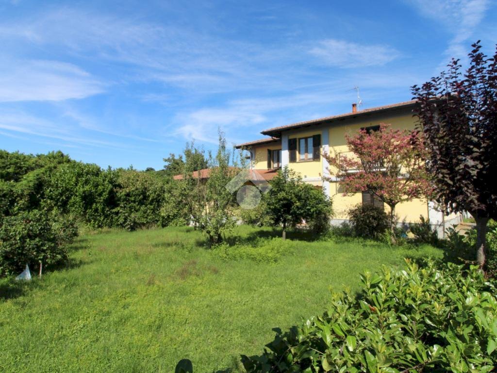 Villa Quadrifamiliare Via A. Collobiano, Salasco - foto 1