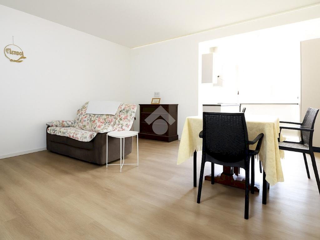 Four-room apartment Via Radici in Piano, Sassuolo - photo 1