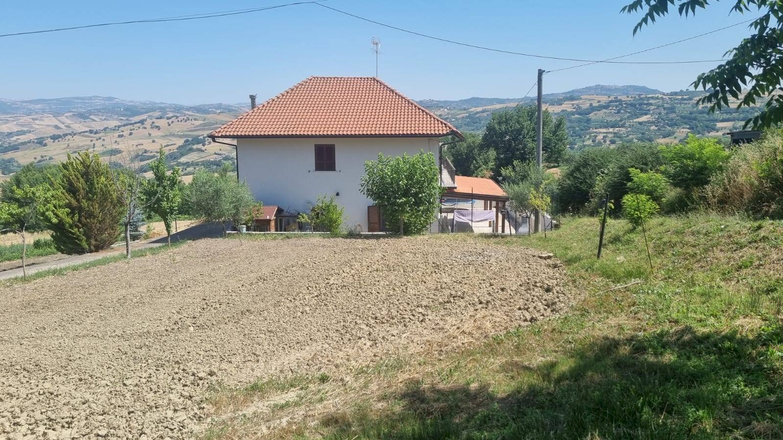 Foto 3 - Casa indipendente contrada Difesa Grande, Melito Irpino - foto 3