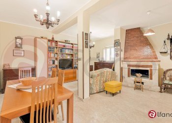 Foto 2 - Casa indipendente Via San Pancrazio
 
45, Campoli Appennino - foto 2