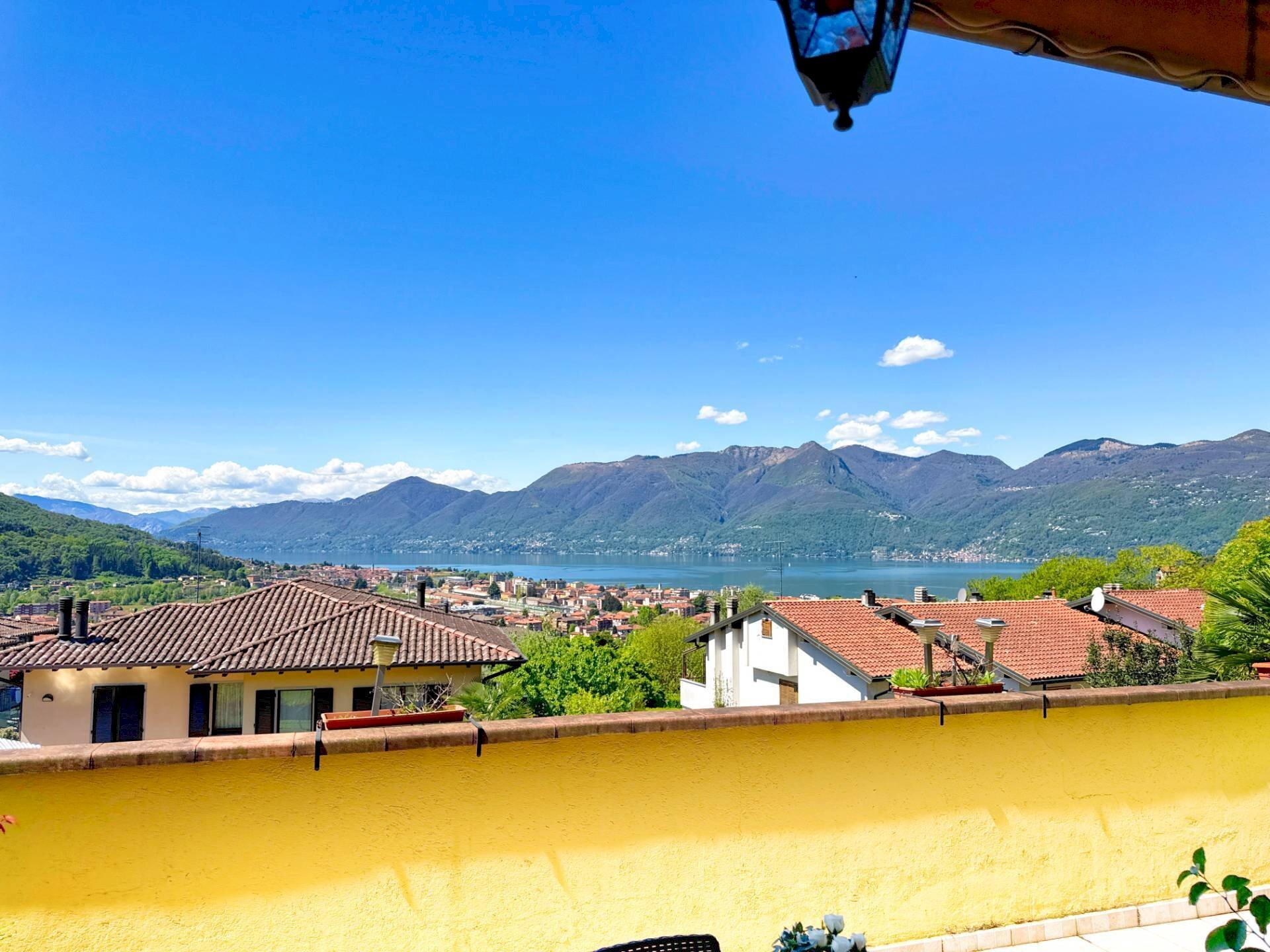 Foto 2 - Villa Via Cervinia
 
15/A, Luino - photo 2