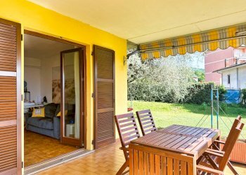 Foto 15 - Villa Via Cervinia
 
15/A, Luino - foto 15