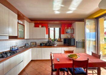 Foto 26 - Villa Via Cervinia
 
15/A, Luino - foto 26