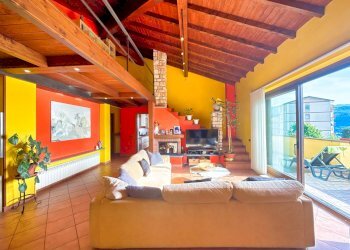 Foto 31 - Villa Via Cervinia
 
15/A, Luino - foto 31