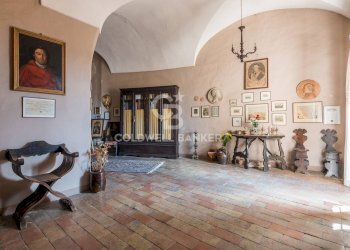 Foto 3 - Stabile - Palazzo Via Santa Margherita
 
34, Urbino - foto 3