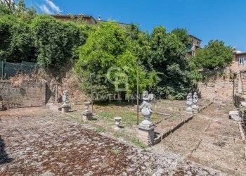 Foto 23 - Stabile - Palazzo Via Santa Margherita
 
34, Urbino - foto 23