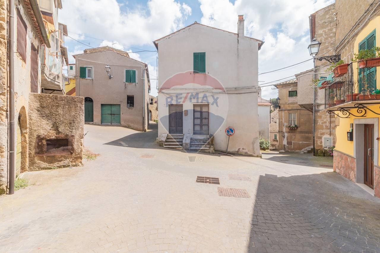 Casa all\'aperto - Four-room apartment Via Montebello
 
127, Ischia di Castro - photo 2