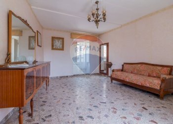 Soggiorno - Quadrilocale Via Montebello
 
127, Ischia di Castro - foto 9