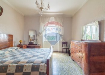 Camera / camera da letto - Quadrilocale Via Montebello
 
127, Ischia di Castro - foto 25