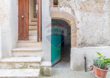 Scale - Quadrilocale Via Montebello
 
127, Ischia di Castro - foto 31