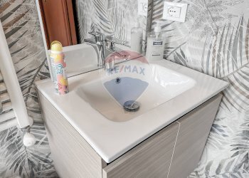 Bagno - Semi-detached house via OPERAI
 
29, Landriano - photo 29