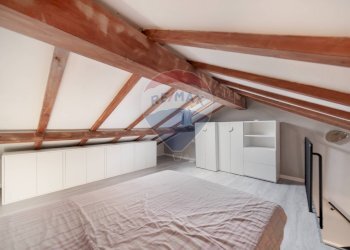 Camera / camera da letto - Semi-detached house via OPERAI
 
29, Landriano - photo 33