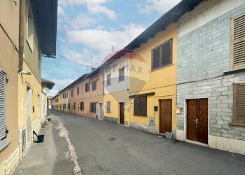 Edificio all\'aperto - Semi-detached house via OPERAI
 
29, Landriano - photo 34