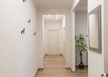 Foto 20 - Trilocale Via Pineta
 
27, Anzio - foto 20