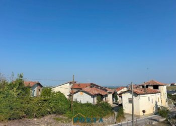 Foto 12 - Rustic Via Roma
 
54, Rocca Cigliè - photo 12