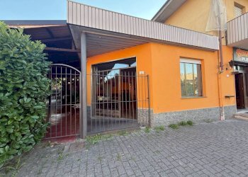 Facciata - Discoteca - Disco Pub - Locale Notturno corso Alessandro Manzoni, 67, Montà - foto 31