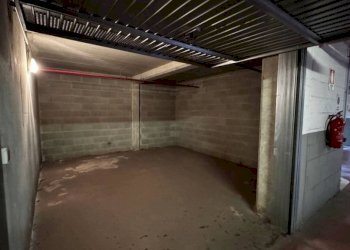 Box auto - Box via Alfonso Lamarmora, Biella - foto 4