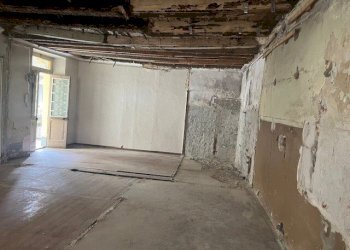 Trilocale SALUZZO, 36, Cuneo (zona Centro Storico) - foto 11