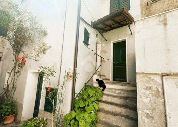 Appartamento Piazza Riccardo Garrone, Grondona - foto 12