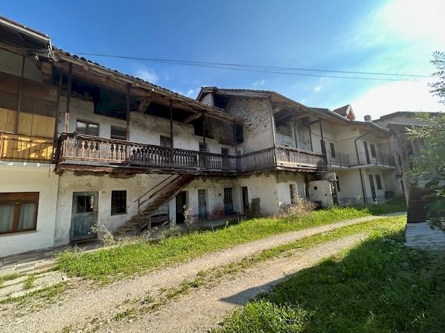 Foto 1 - Semi-detached house via monte tomatico
 
13, Seren del Grappa - photo 1