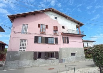 Facciata - Casa indipendente Cascina Stoccada, 9, Cavallirio - foto 5